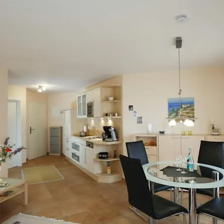 Apartamento Silvie, App 10 *